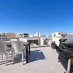 Prestigious & Modern Seaview Penthouse With Private Jacuzzi Apartamento Marsaskala