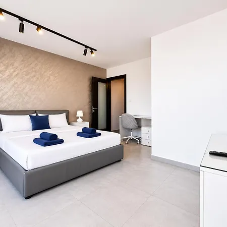Prestigious & Modern Seaview Penthouse With Private Jacuzzi Apartamento